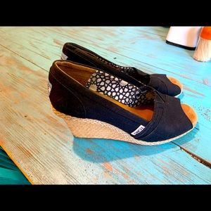 Tom’s wedges